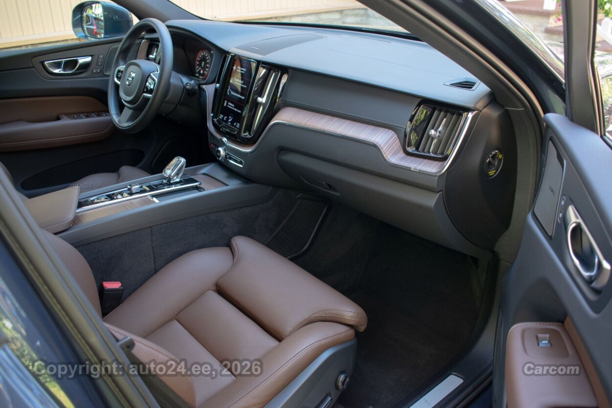Volvo XC60 AWD Inscription Intelli Safe PRO Wntr 2.0 B5 MHEV Kerghübriid 184 kW