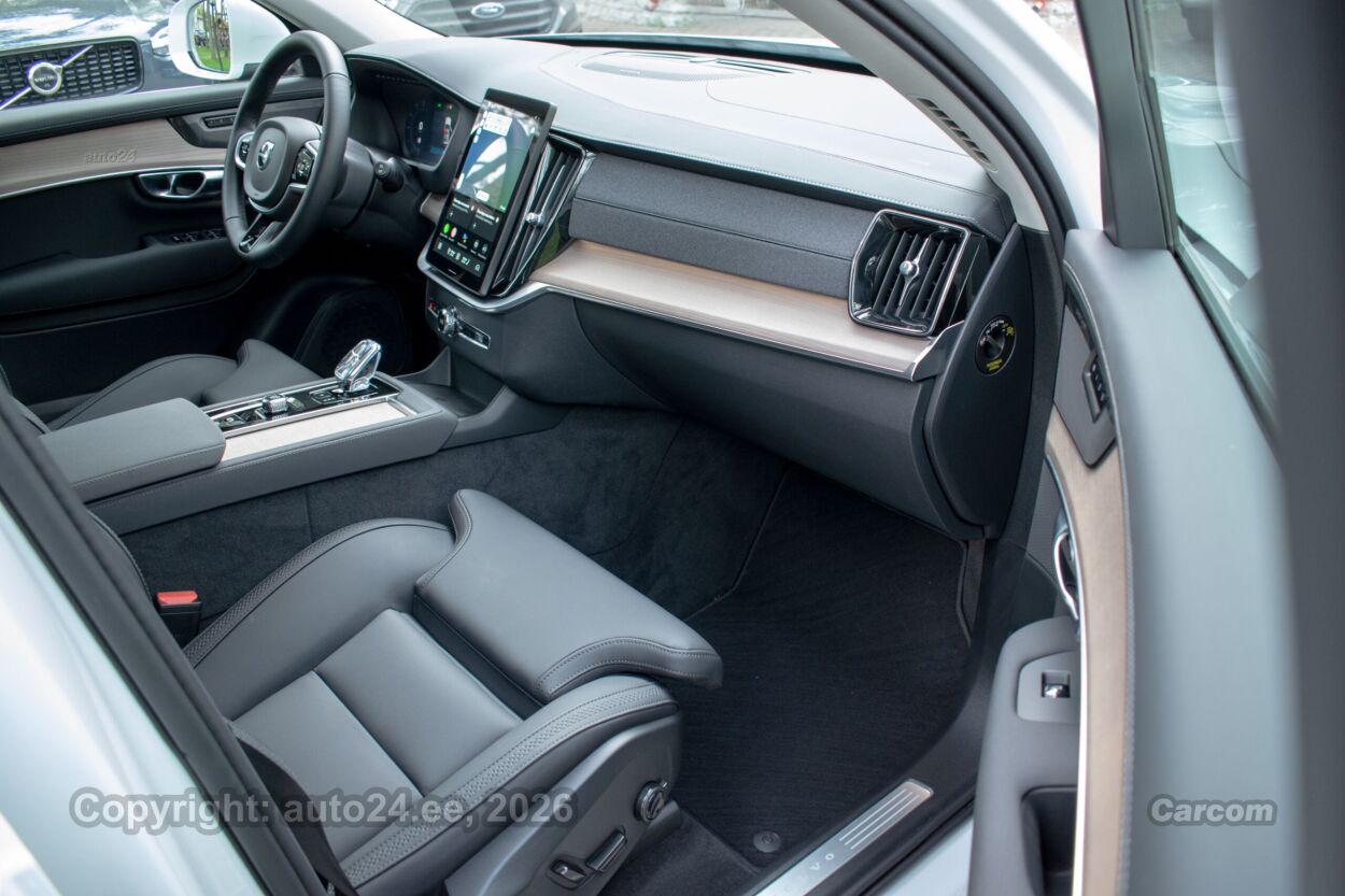 Volvo XC90 4C H/K Bright FL Intelli PRO Wntr PRO 2.0 T8 Recharge PHEV Long Range 335 kW