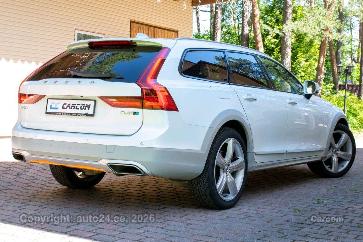 Volvo V90 Cross Country OCEAN RACE Intelli PRO Xenium Wn 2.0 D4 AWD Polestar 147 kW