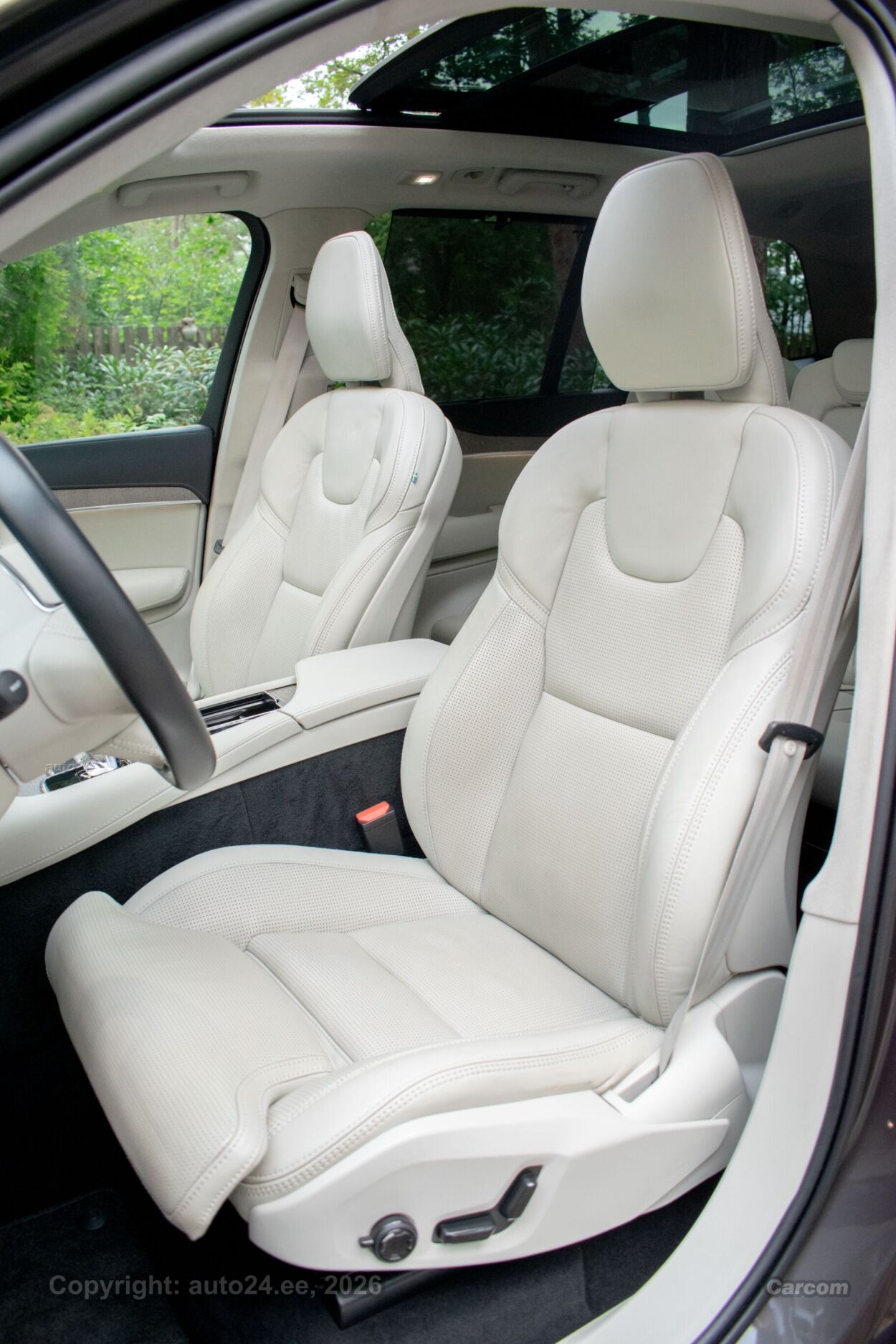 Volvo XC90 7s Ultimate DARK Intelli PRO Xenium Wntr 2.0 T8 Recharge PHEV Long Range MY2023 335 kW
