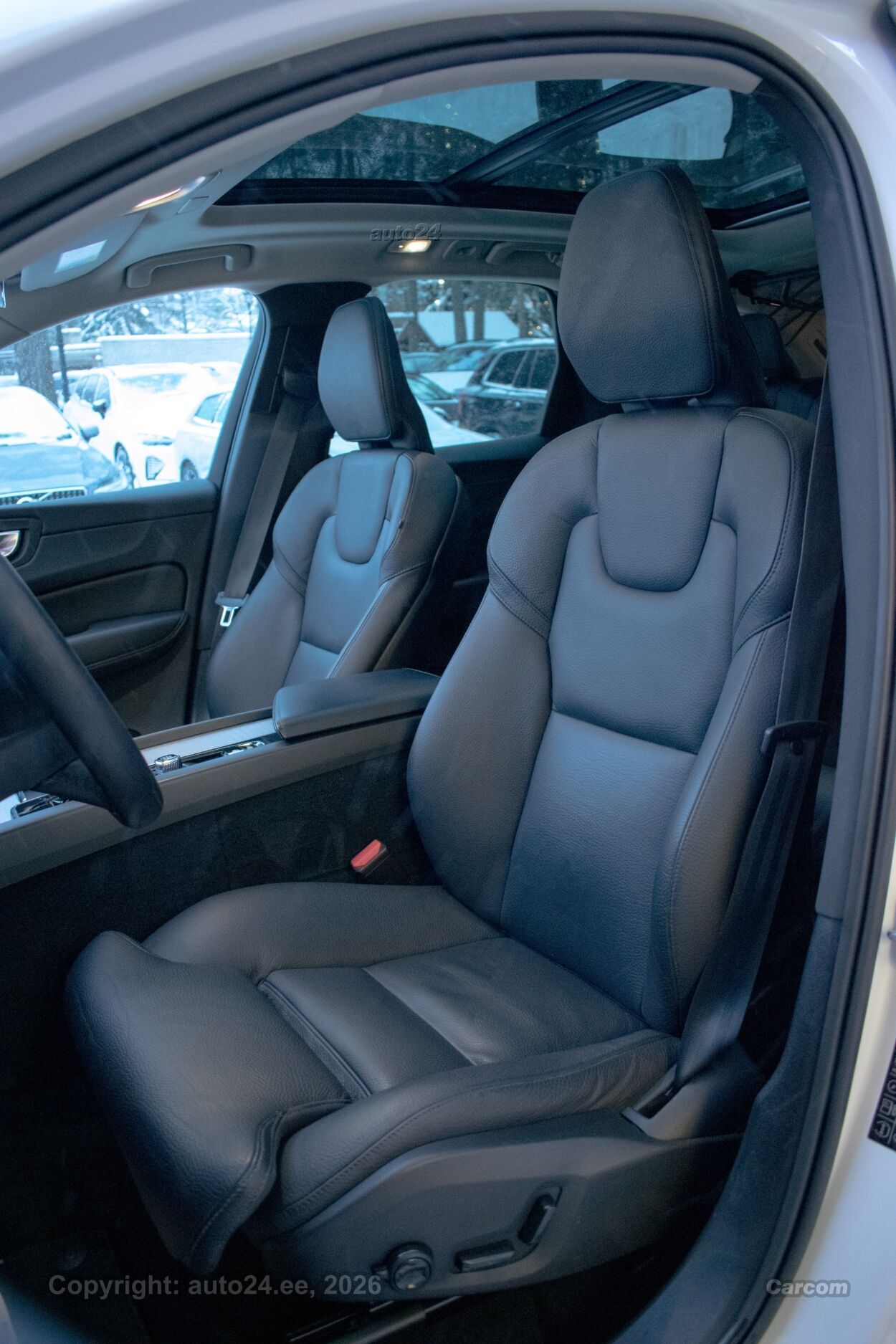 Volvo XC60 AWD Bright T6 Recharge Intelli Safe Sky Wntr 2.0 T6 Recharge Plug-In Pistikhübriid 293 kW