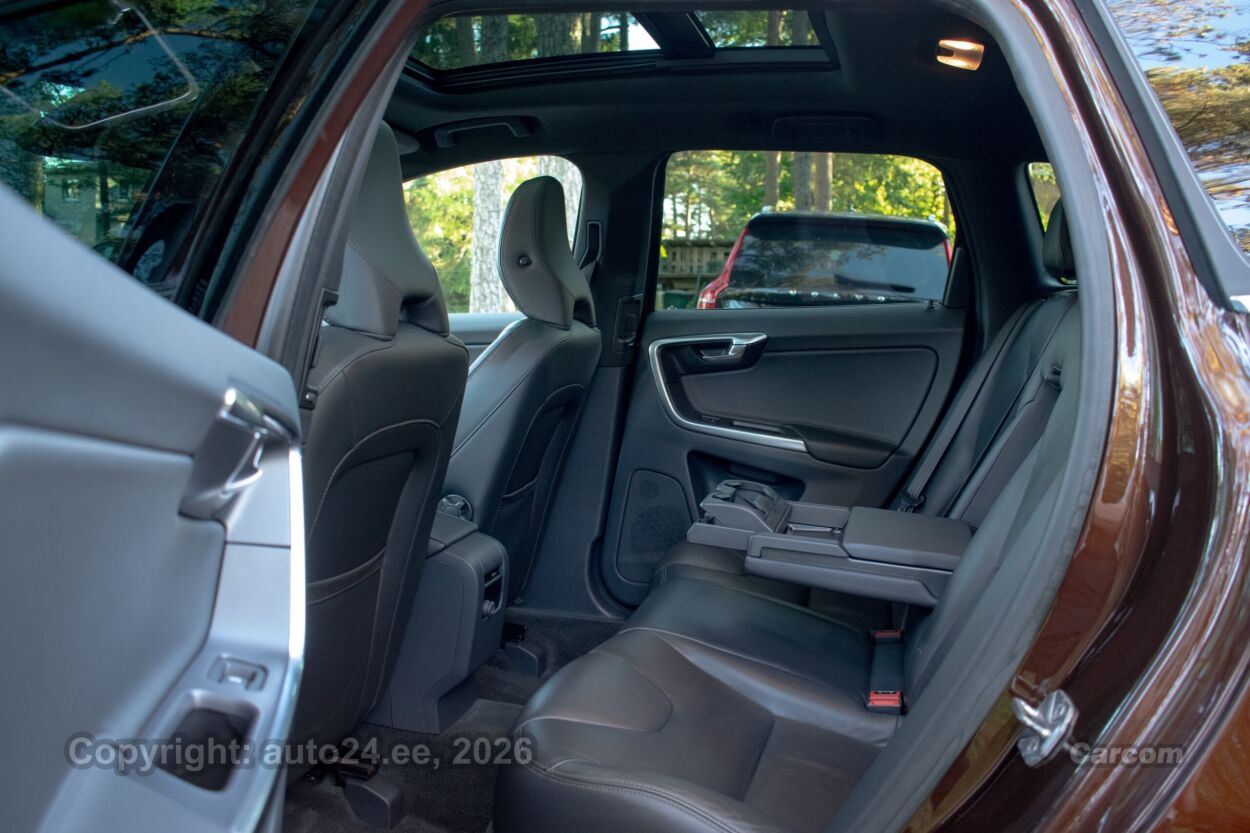 Volvo XC60 AWD Summum Intelli Safe PRO Sky Wntr 2.4 D4 133 kW
