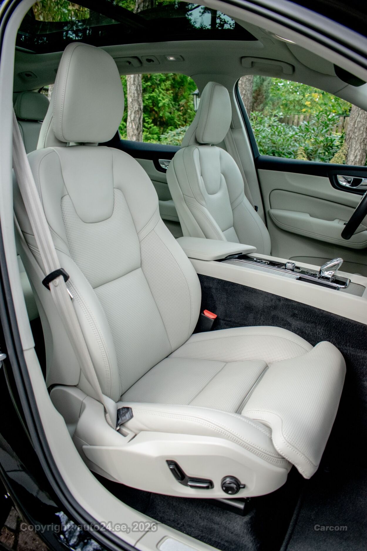 Volvo XC60 4C Ultimate Intelli PRO Xenium Wntr 2.0 T8 Recharge Long Range Plug In 335 kW