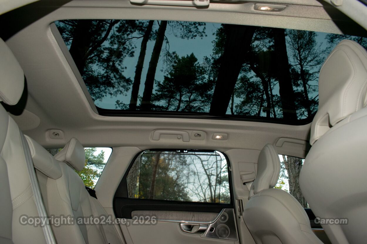 Volvo V90 Cross Country B&W Ultimate Intelli PRO Lux Wnt 2.0 B4 AWD KERS MHEV Kerghübriid MY2024 145 kW