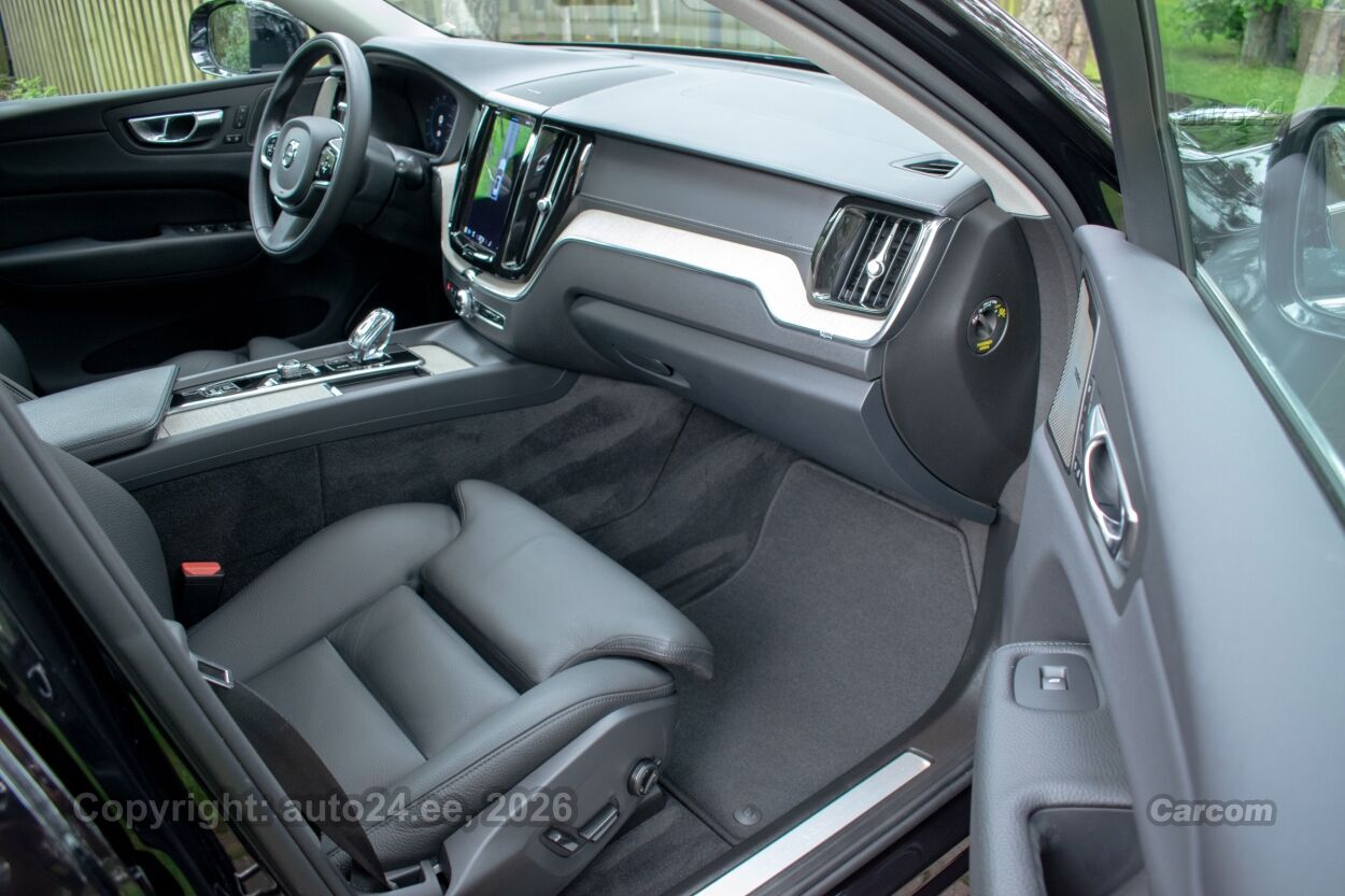 Volvo XC60 AWD T6 Recharge Inscription 2.0 Recharge Long Range Plug In Hybrid 293 kW