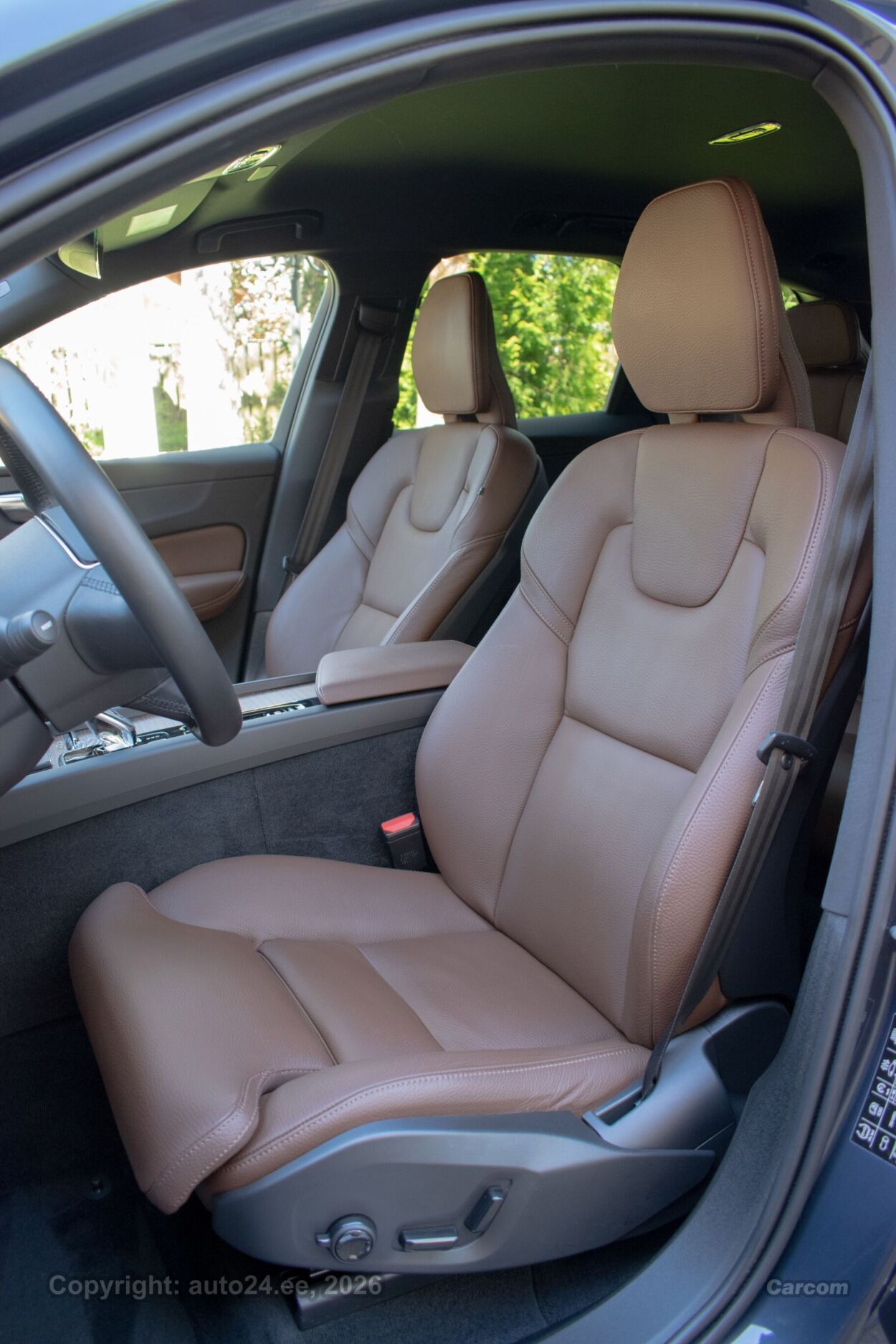 Volvo XC60 AWD Inscription Intelli Safe PRO Wntr 2.0 B5 MHEV Kerghübriid 184 kW