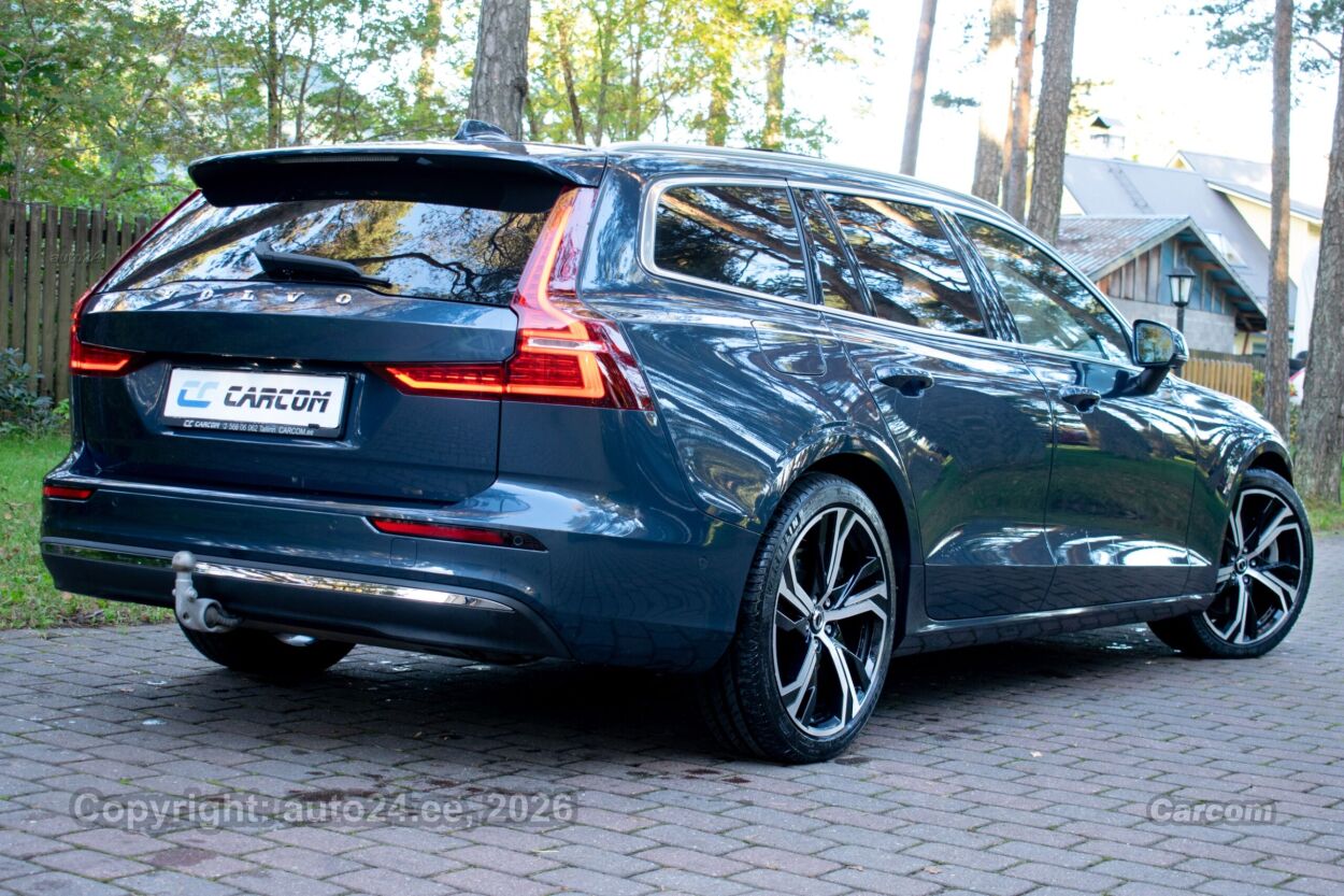 Volvo V60 Ultimate Bright Intelli PRO Xenium Wntr 2.0 T8 AWD Recharge PHEV Long Range MY2024 335 kW