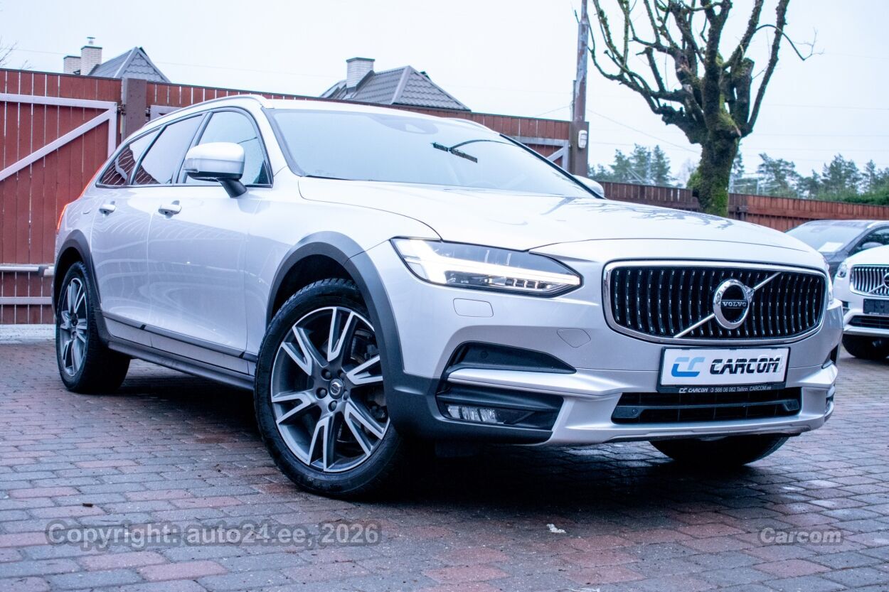 Volvo V90 Cross Country AWD Intelli SAFE PRO Family Wntr 2.0 D4 MY2019 140 kW