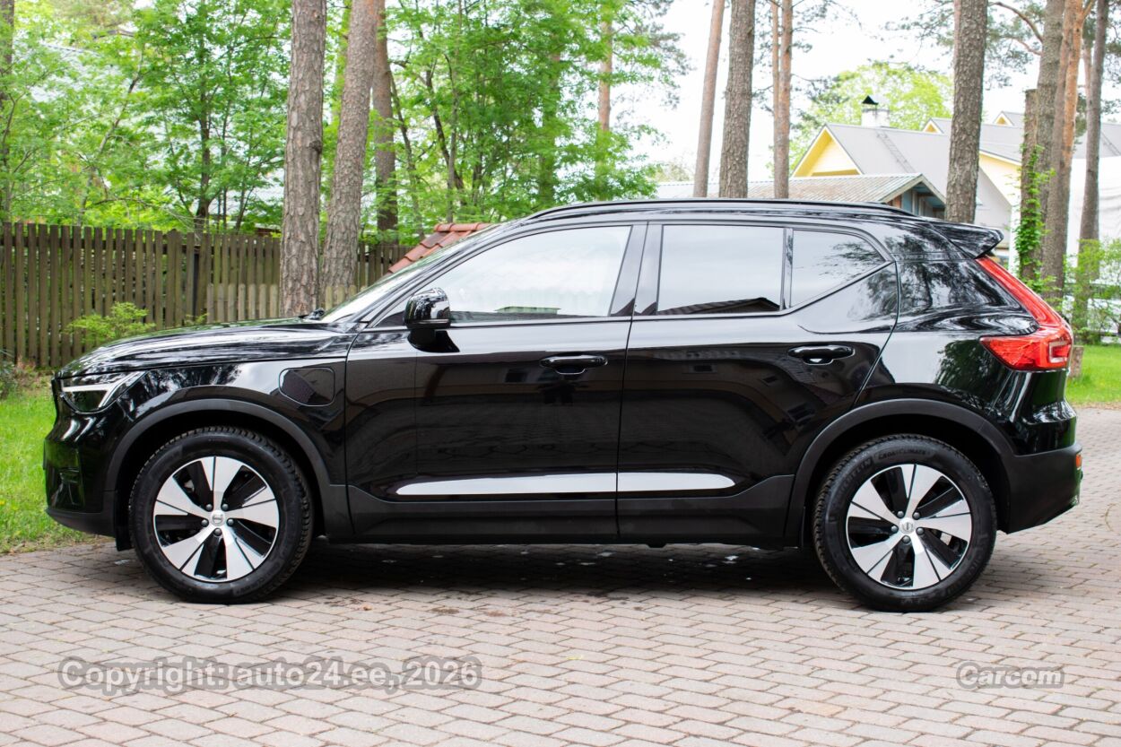 Volvo XC40 DARK Plus RECHARGE Intelli PRO Wntr 1.5 T5 PHEV Plug-In MY2023 192 kW