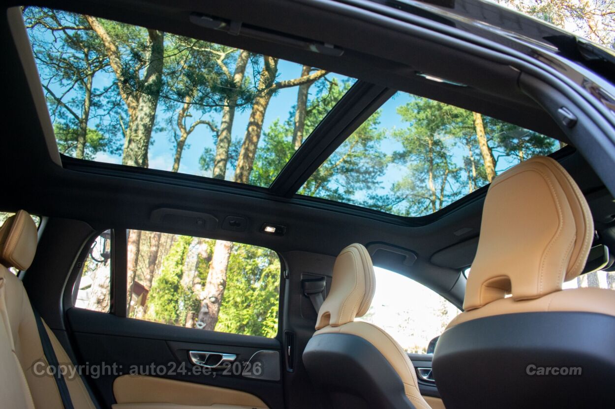 Volvo V60 Cross Country MY24 ULTIMATE BRIGHT Xenium Full 2.0 B4 MHEV Kerghübriid 145 kW