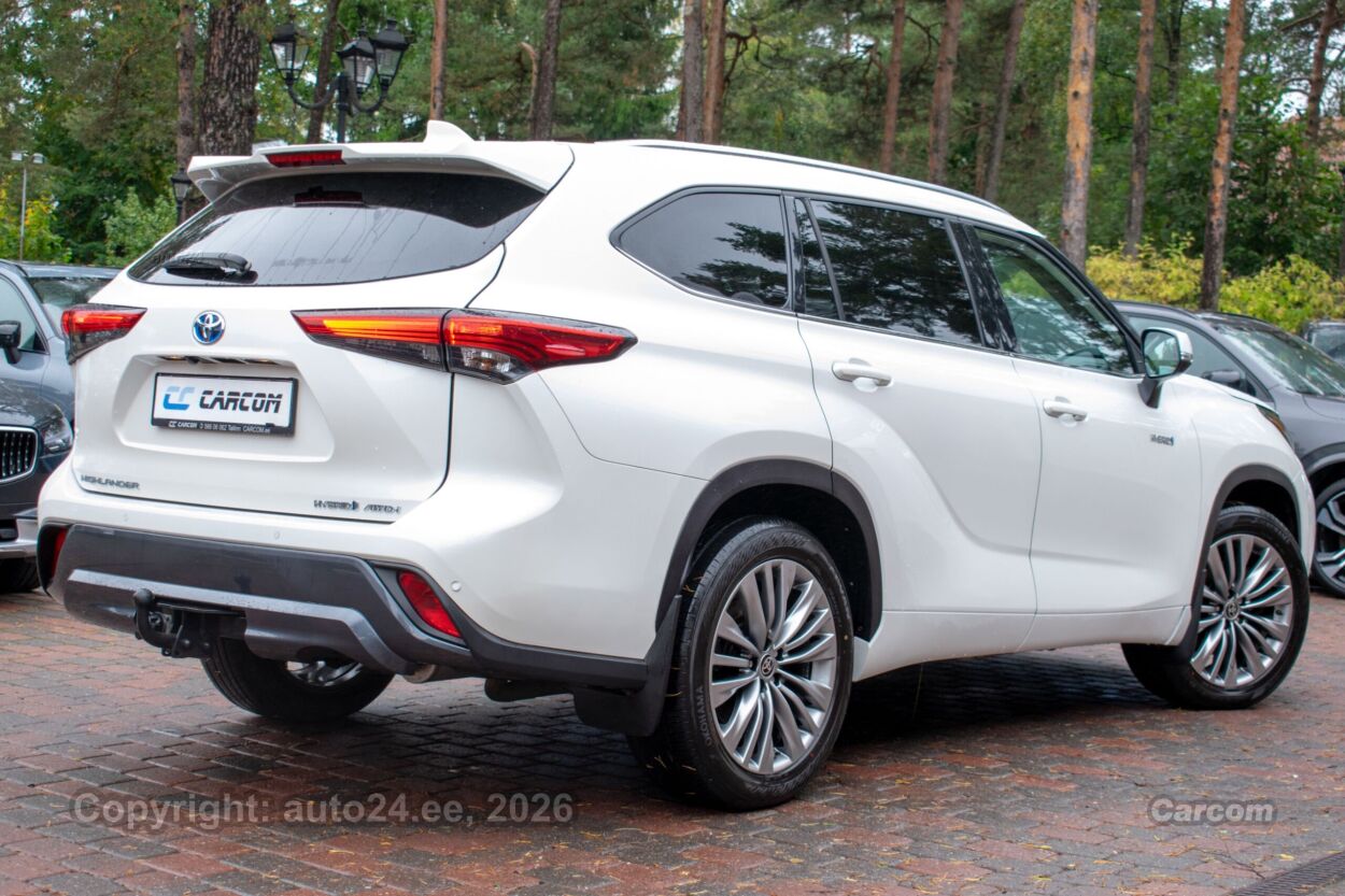 Toyota Highlander 7s Executive Hybrid 2.5 140 kW