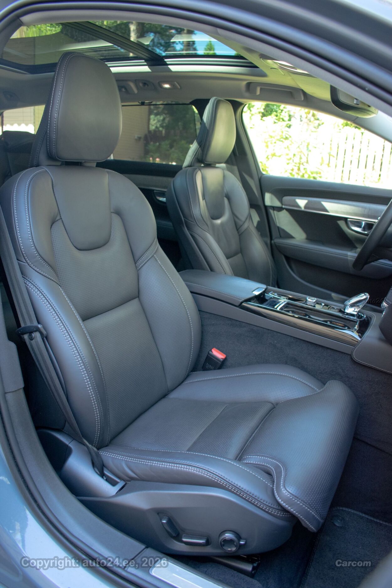 Volvo V90 MY23 Ultimate Bright Long Range Xenium Wntr 2.0 T8 AWD Recharge Plug-In Pistikhübriid Long Range 335 kW