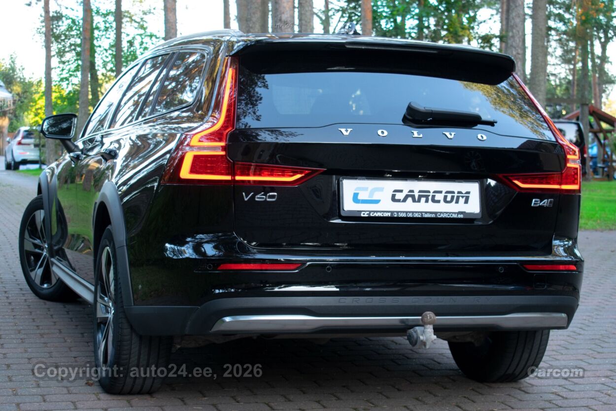 Volvo V60 Cross Country AWD PLUS Intelli Safe PRO Wntr 2.0 B4 AWD MHEV Kerghübriid 145 kW