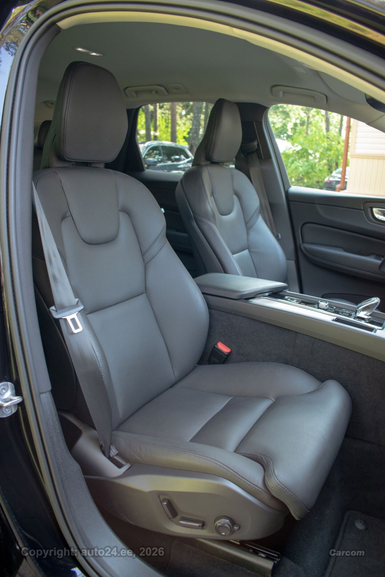 Volvo XC60 Inscription Intelli SAFE Wntr 2.0 B5 AWD MHEV Kerghübriid 183 kW