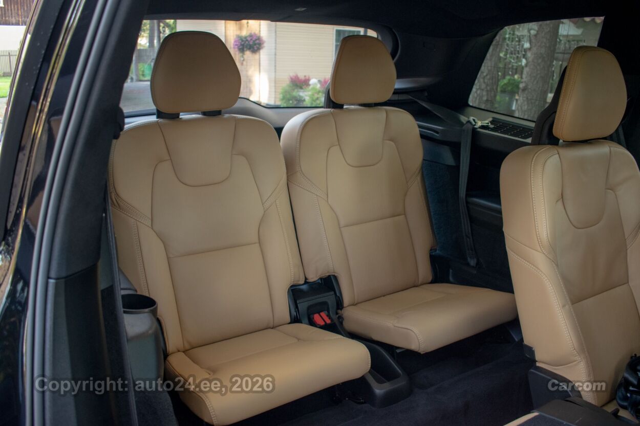 Volvo XC90 7s Ultimate DARK Xenium Fullopt 2.0 T8 Recharge PHEV Long Range 335 kW