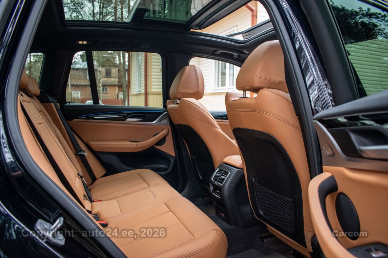 BMW iX3 M-Sport Shadowline Driving Professional 210 kW