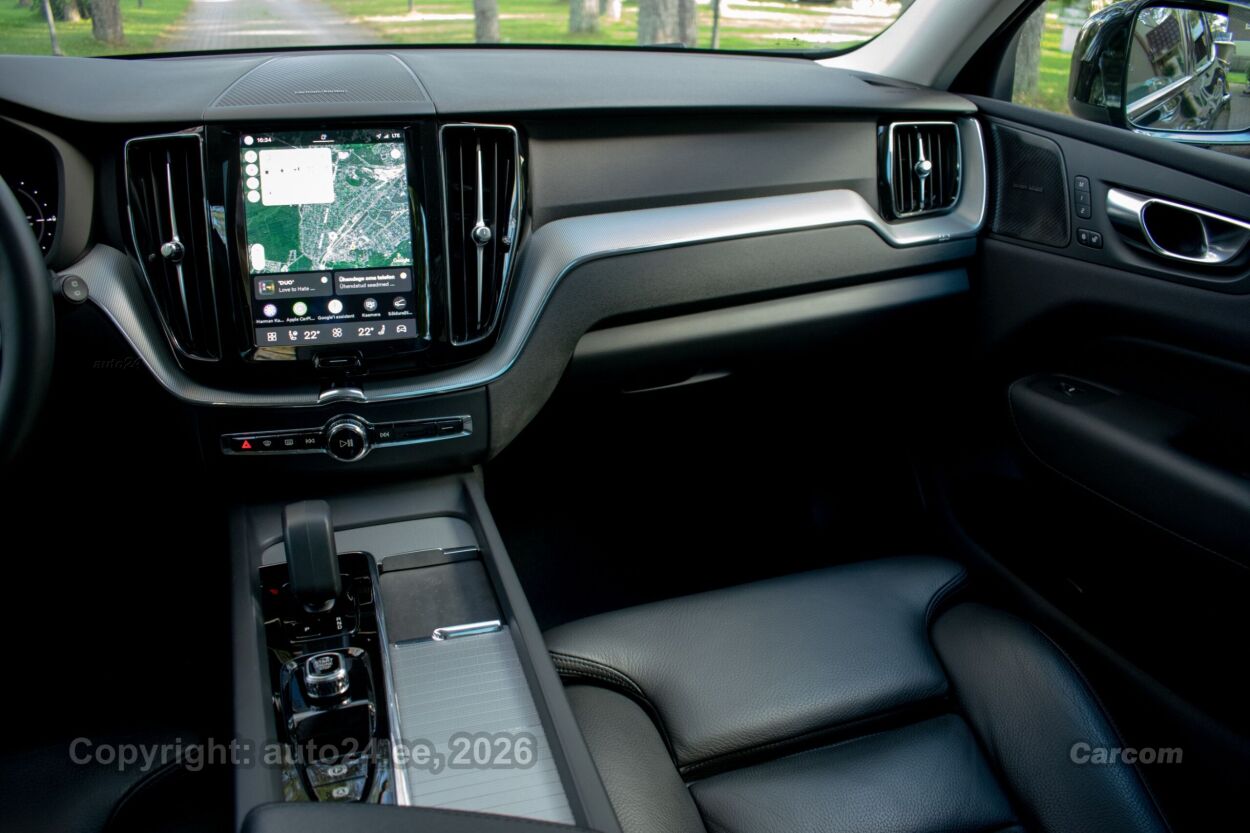 Volvo XC60 AWD DARK Long Range T8 Plus Intelli Safe PRO 2.0 T8 Recharge PHEV Long Range MY2023 335 kW