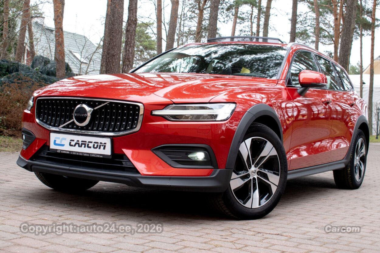 Volvo V60 Cross Country AWD PLUS Bright Intelli Safe PRO 2.0 B4 MHEV Kerghübriid MY2023 145 kW