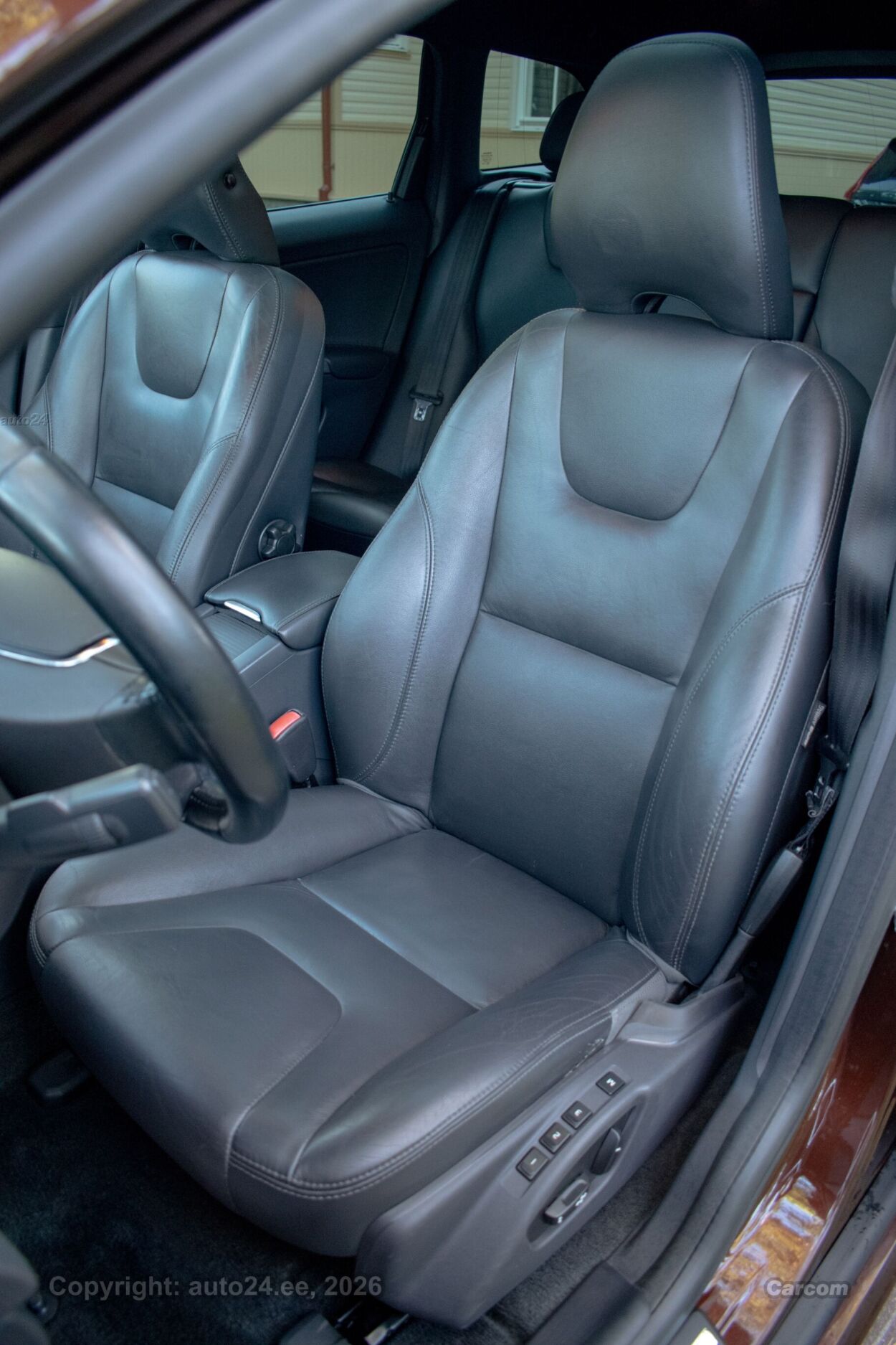 Volvo XC60 AWD Summum Intelli Safe PRO Sky Wntr 2.4 D4 133 kW
