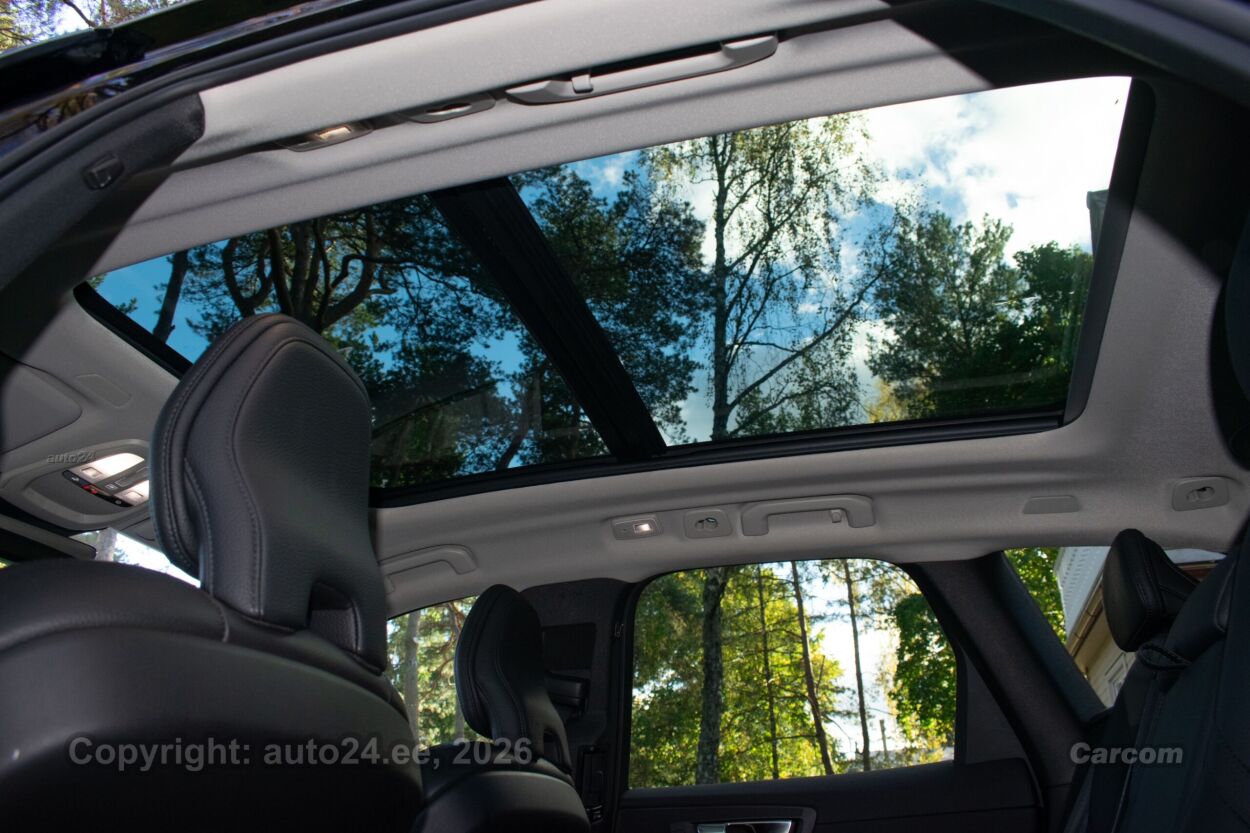 Volvo XC60 AWD DARK Long Range T8 Plus Intelli Safe PRO 2.0 T8 Recharge PHEV Long Range MY2023 335 kW