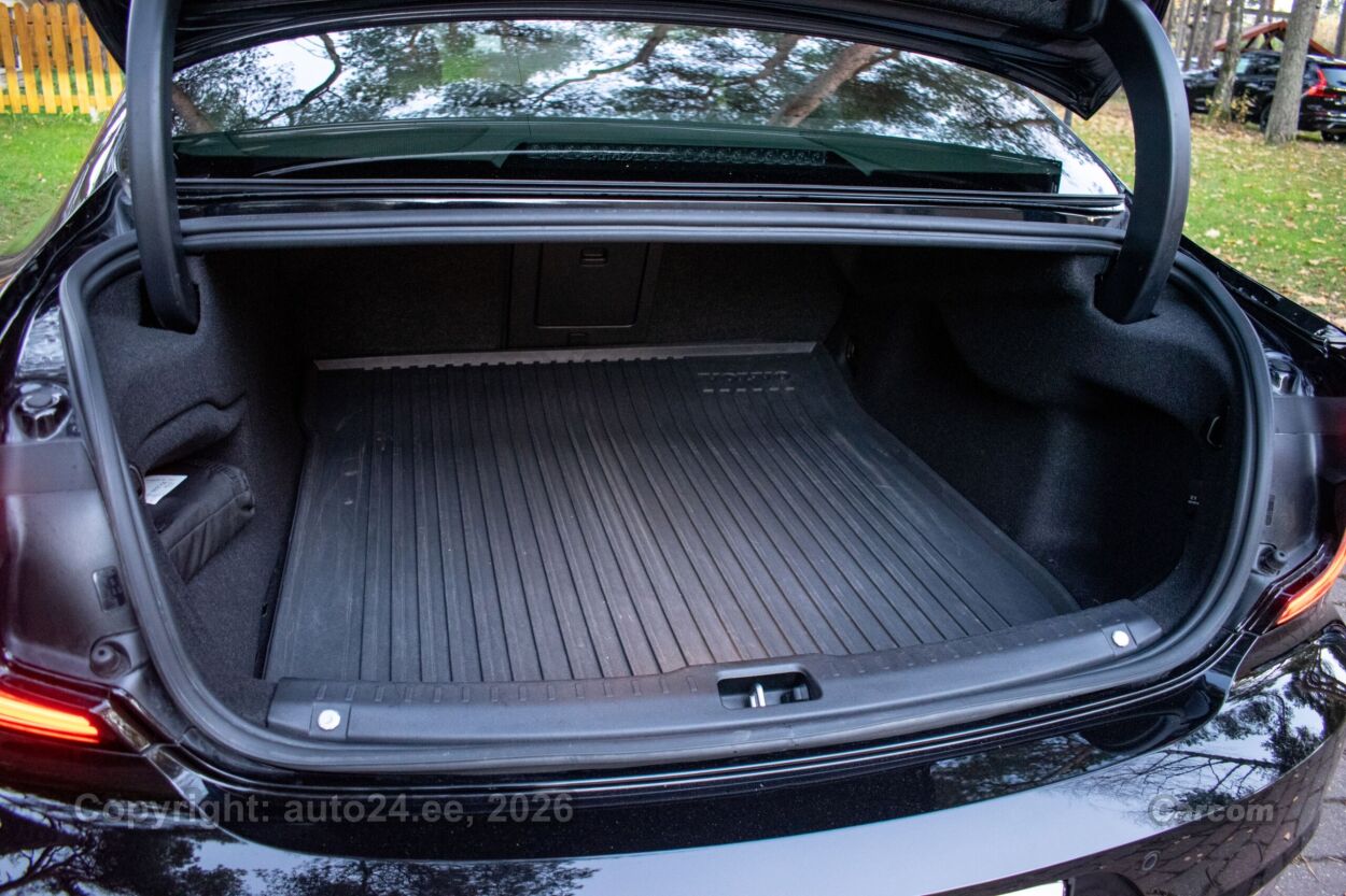 Volvo S90 AWD T8 Long Range Bright Intelli PRO Wntr 2.0 T8 Recharge Plug In pistikhübriid Long Range 335 kW