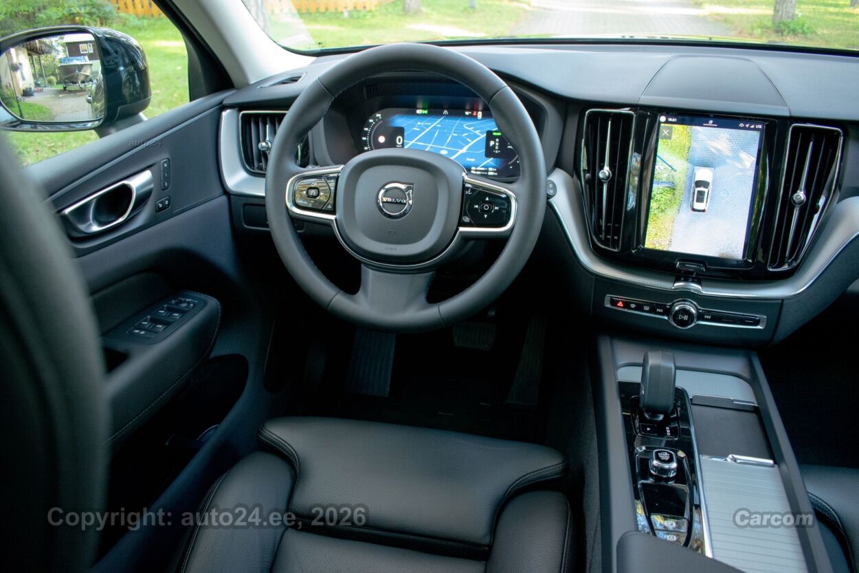 Volvo XC60 360c DARK Long Range Fam Intelli Safe PRO Wnt 2.0 T6 Recharge Plug-In Long Range 293 kW