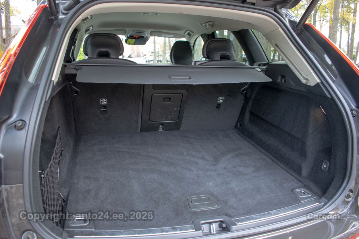 Volvo XC60 AWD B5 Inscription Intelli Safe PRO Wntr 2.0 B5 KERS MHEV Kerghübriid 183 kW