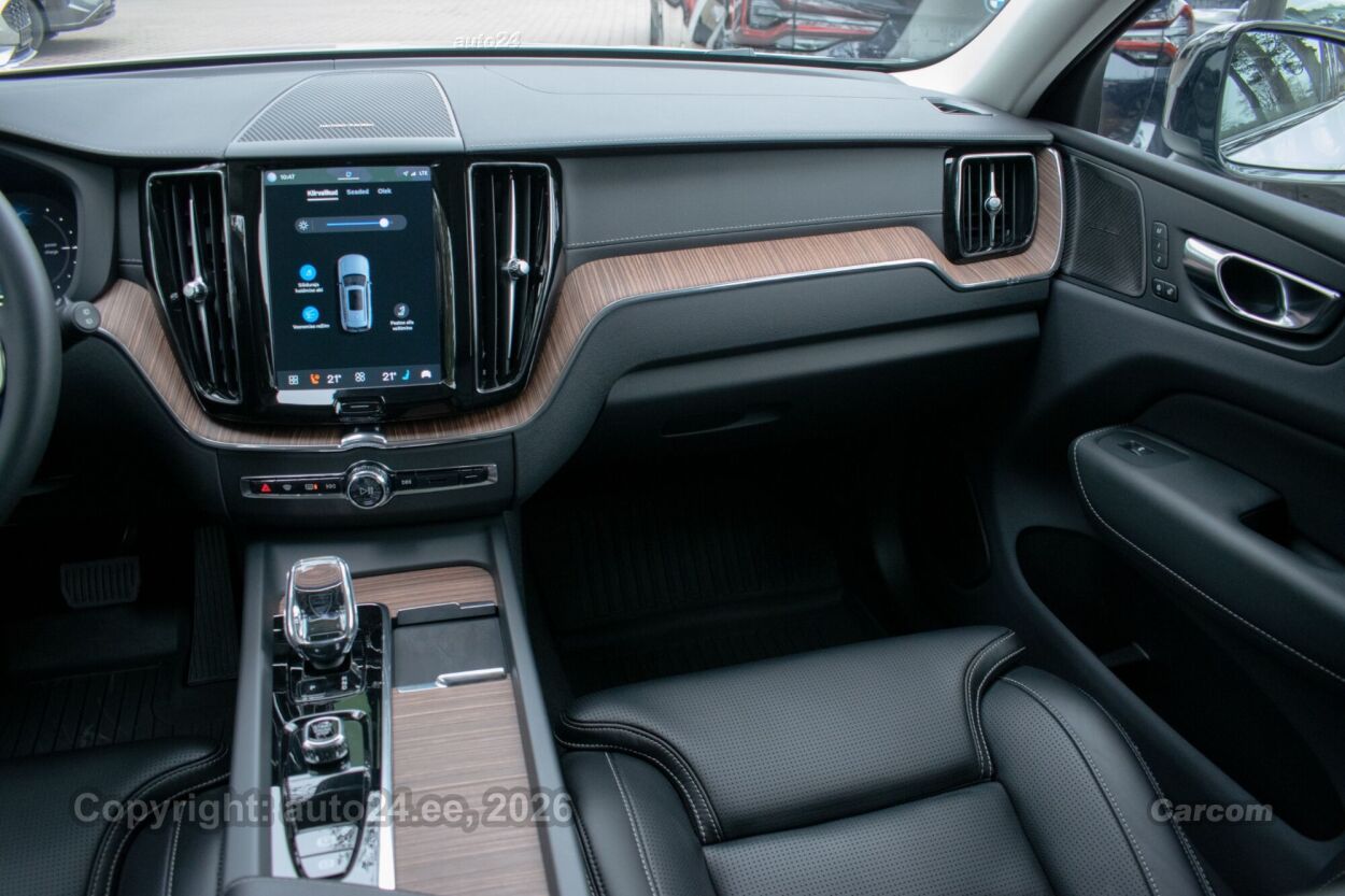 Volvo XC60 T8 Ultimate DARK Intelli PRO Xenium Wntr 2.0 T8 Recharge PHEV Long Range 335 kW