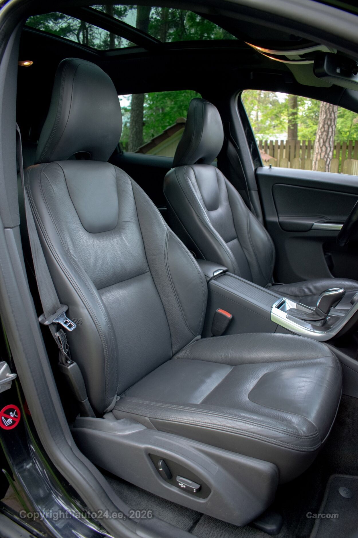 Volvo XC60 SUMMUM Intelli SAFE PRO Sky 2.0 MY2014 120 kW