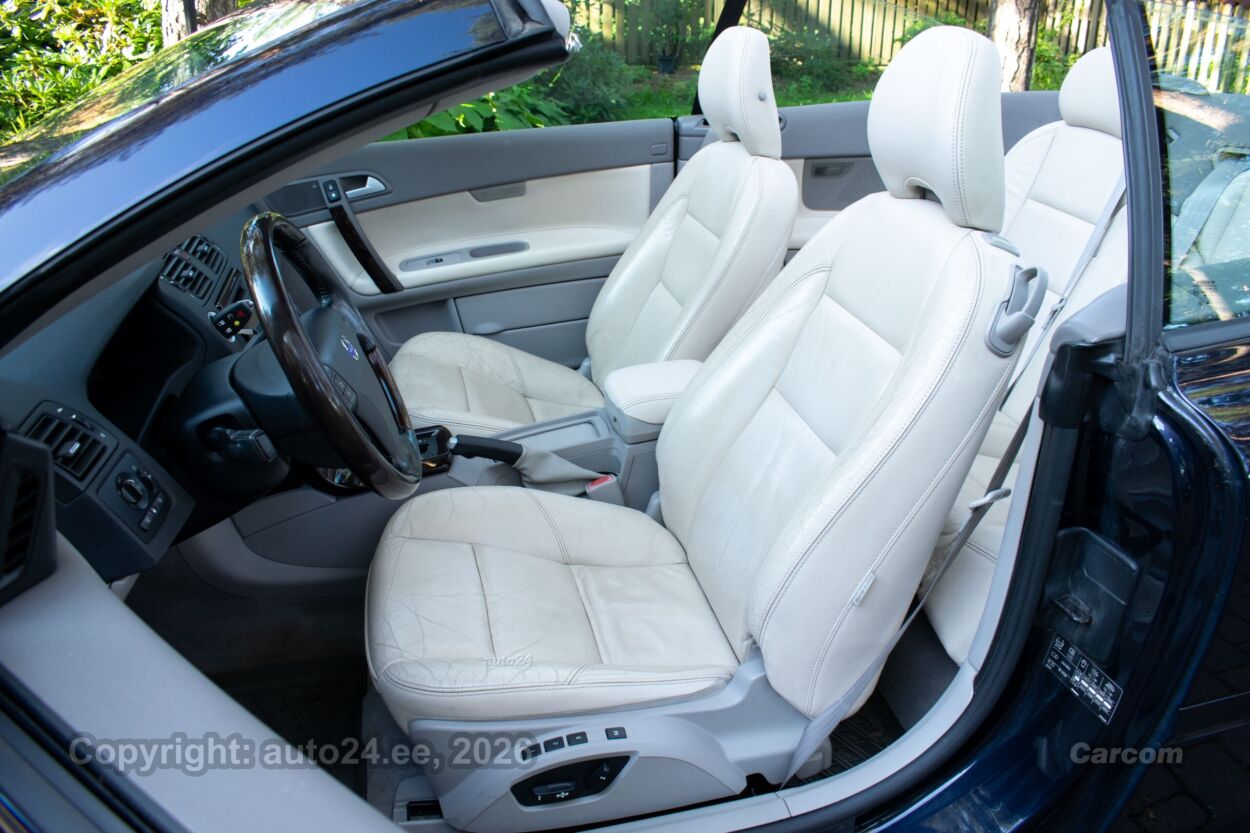 Volvo C70 Summum 2.4 5Cyl D5 120 kW