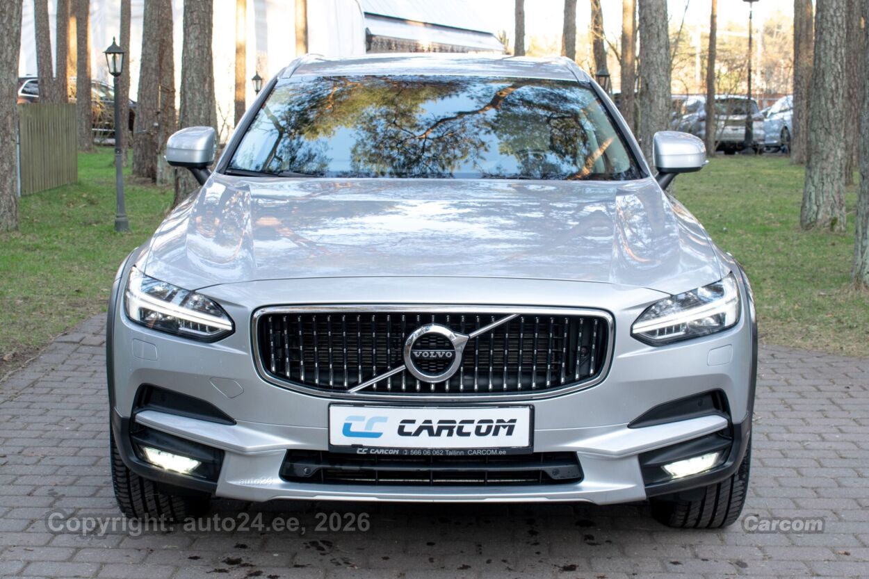 Volvo V90 Cross Country AWD Intelli SAFE PRO Family Wntr 2.0 D4 MY2019 140 kW