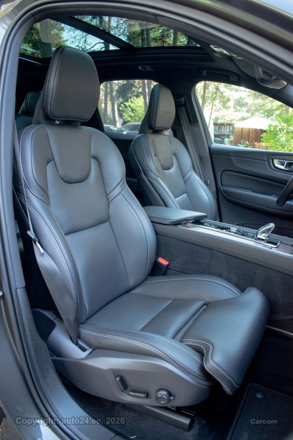 Volvo XC60 T8 Intelli PRO Xenium Wntr FULL 2.0 AWD T8 Twin Engine Plug In Hybrid 288 kW