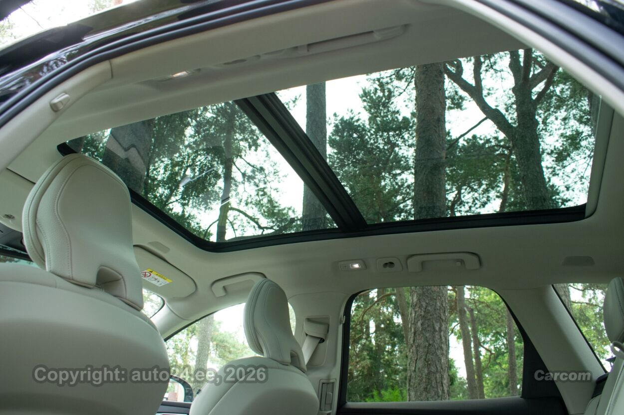 Volvo XC60 AWD H&K Long Range PLUS Intelli PRO Wntr 2.0 T6 PHEV Recharge Plug-In 293 kW