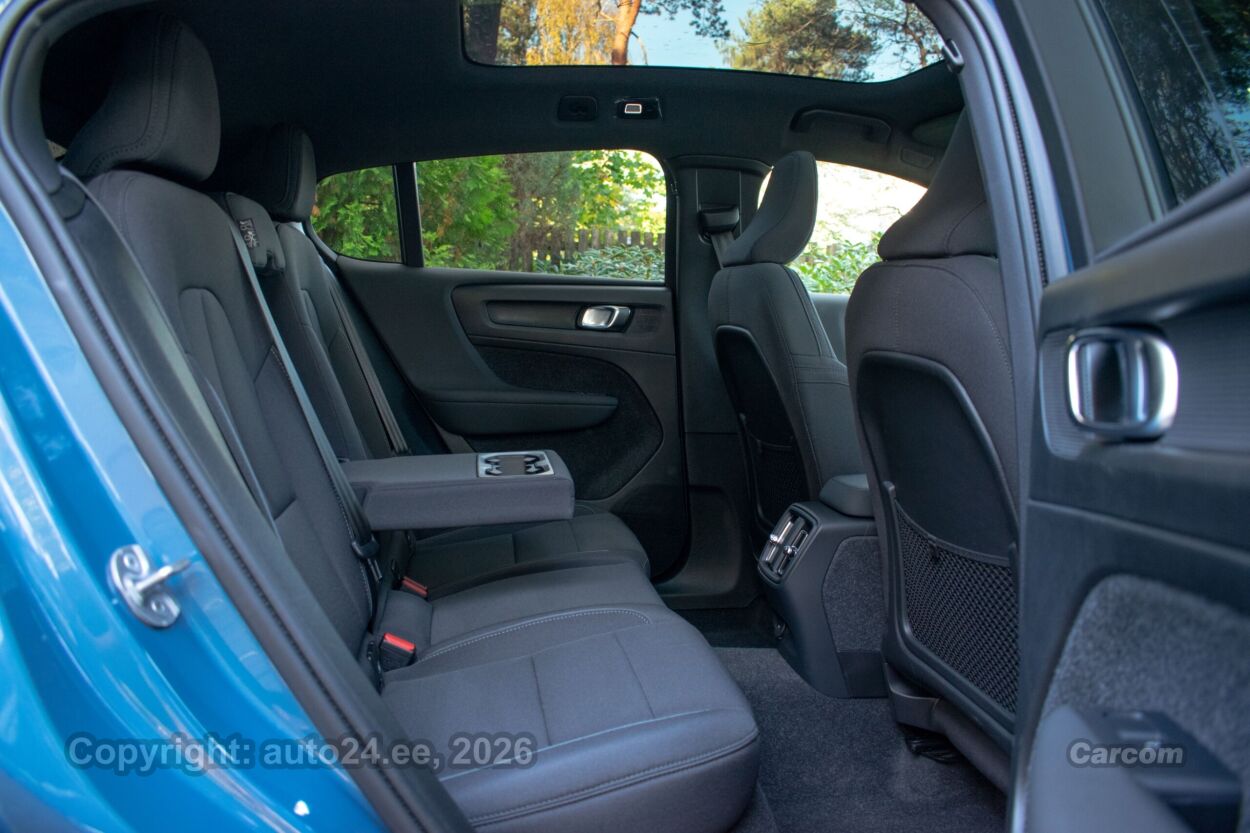 Volvo C40 H&K Ultimate DARK Intelli Safe PRO Wntr P6 Recharge 170 kW