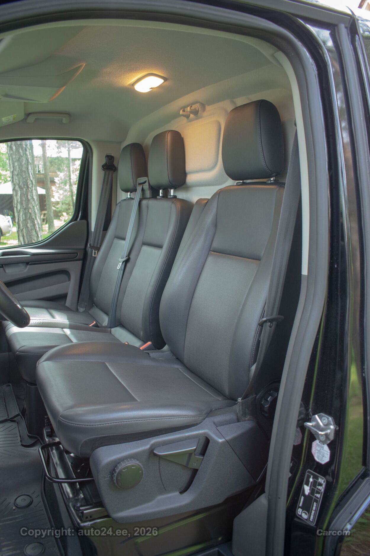 Ford Transit Custom 320 Long L2 Service Line 2.0 Ecoblue 96 kW
