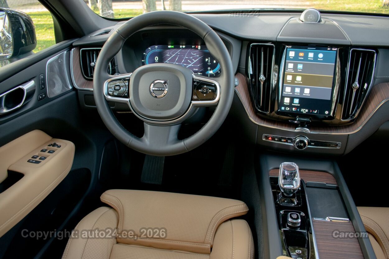 Volvo XC60 AWD Ultimate DARK Intelli PRO Xenium Fullopt 2.0 B4 KERS MHEV Kerghübriid 145 kW