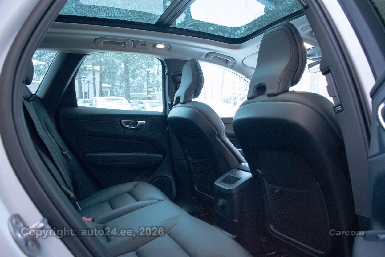 Volvo XC60 AWD Bright T6 Recharge Intelli Safe Sky Wntr 2.0 T6 Recharge Plug-In Pistikhübriid 293 kW