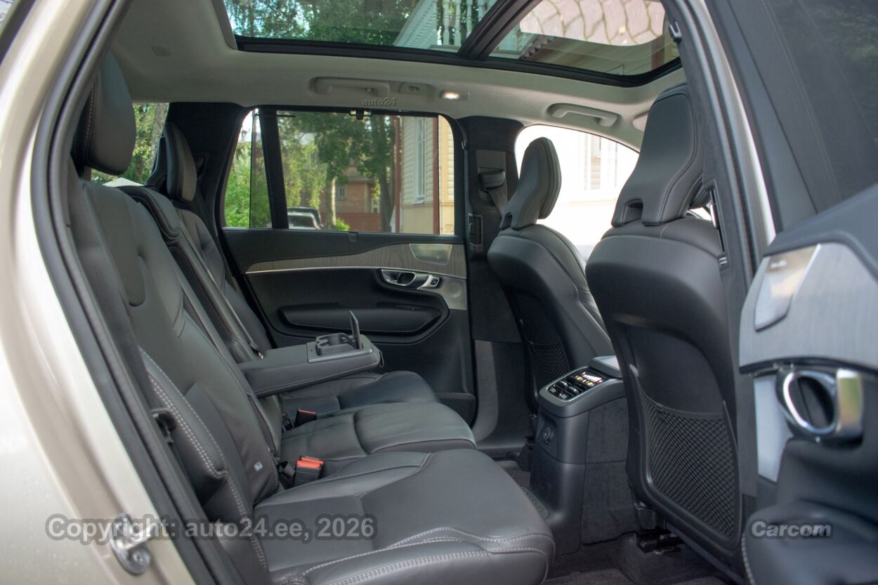 Volvo XC90 7s Ultimate DARK Polestar Fullopt 2.0 T8 Recharge PHEV Long Range Polestar 335 kW