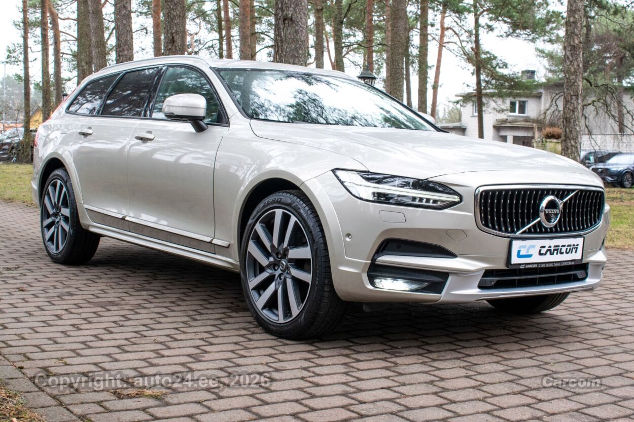 Volvo V90 Cross Country PRO Intelli Safe PRO Xenium Wntr 2.0 T6 AWD 235 kW