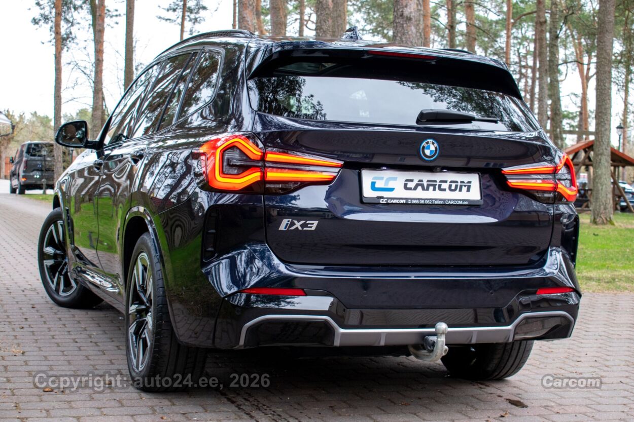 BMW iX3 M-Sport Shadowline Driving Professional 210 kW