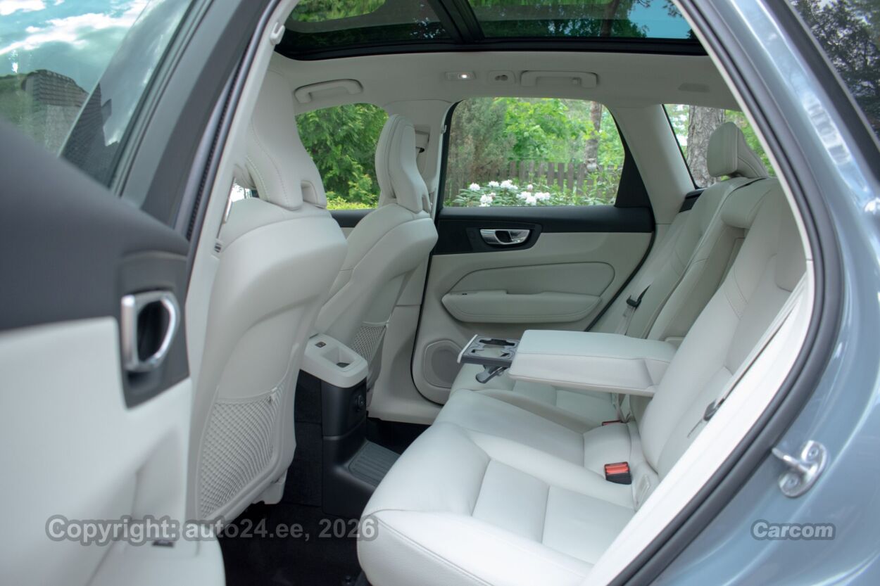 Volvo XC60 AWD DARK Long Range Intelli PRO Wntr 2.0 T6 Recharge Plug-In Pistikhübriid 293 kW