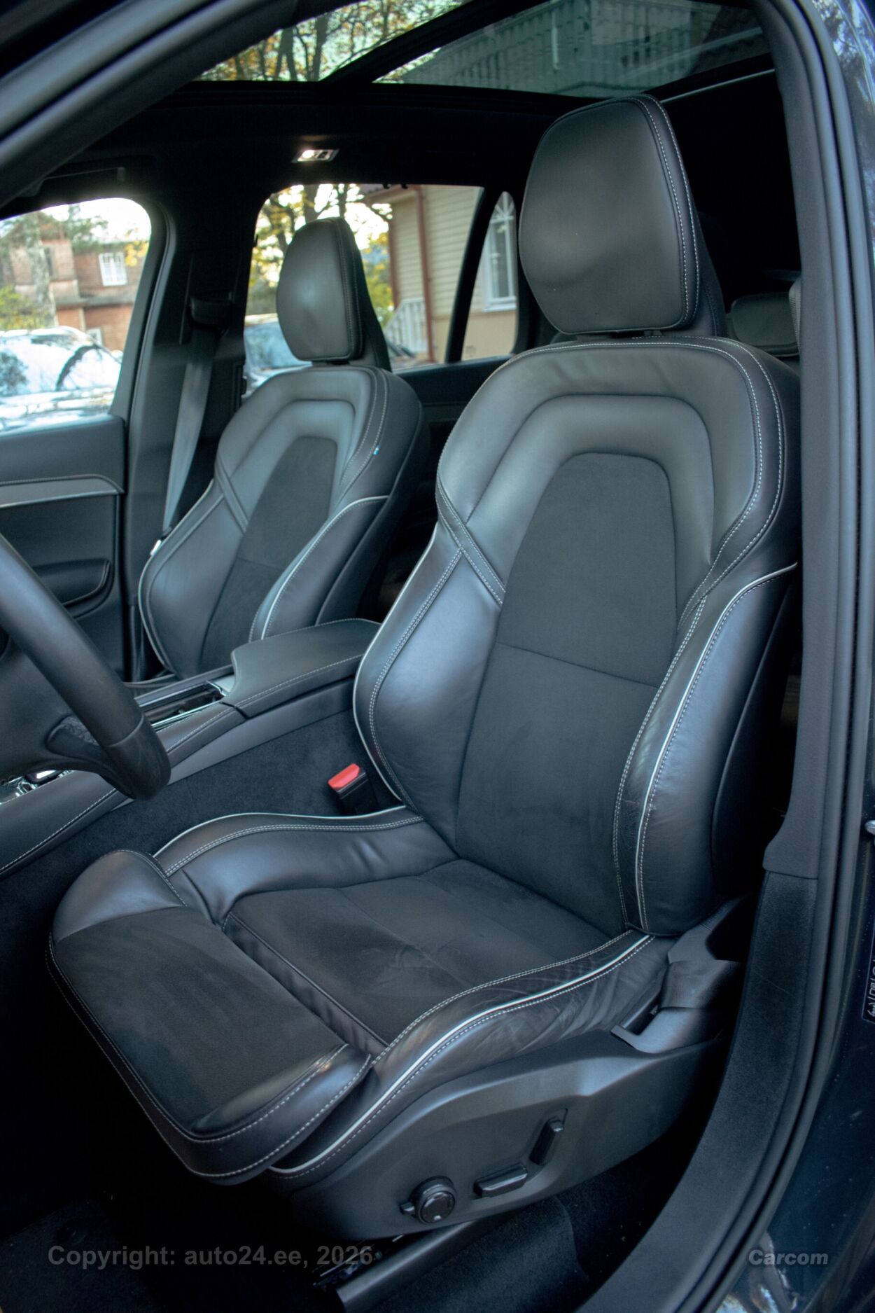 Volvo XC90 7s R-Design DARK Intelli PRO Xenium Wntr 2.0 B5 MHEV Kerghübriid 183 kW