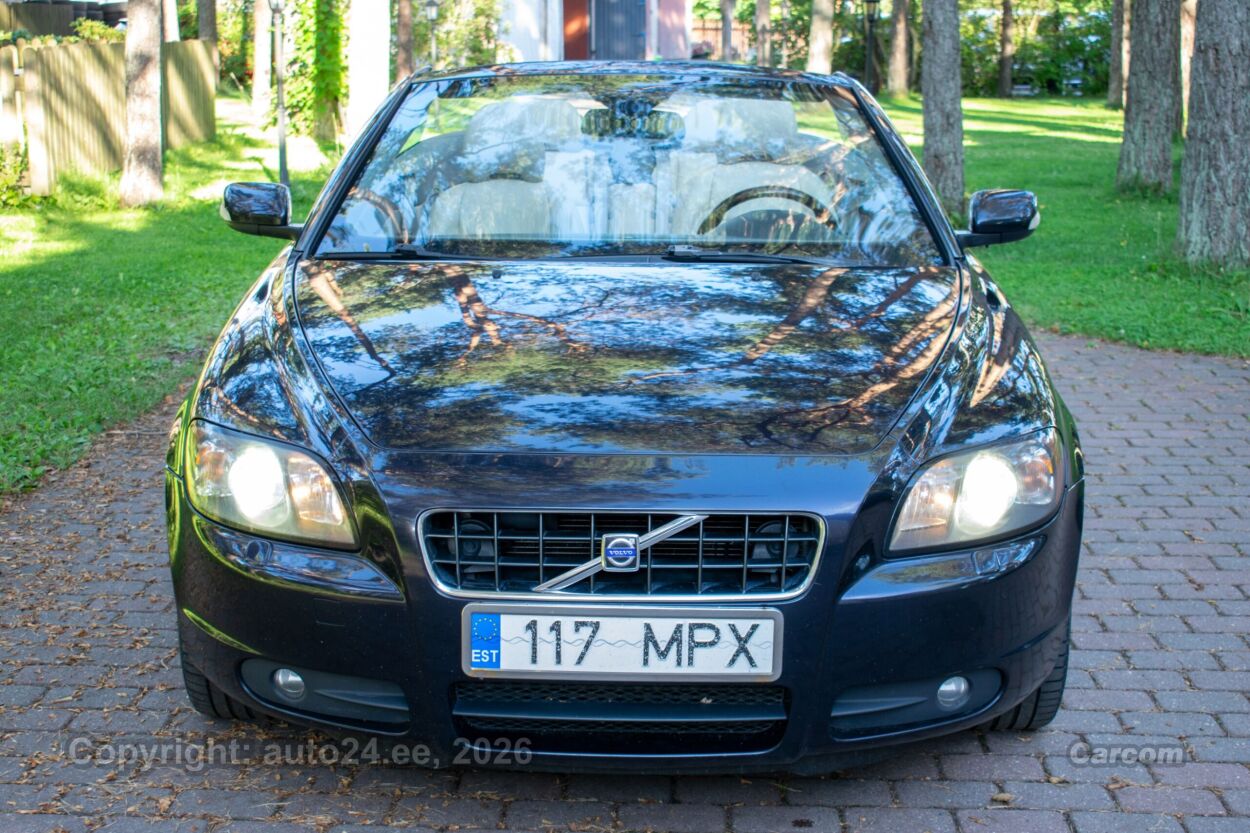Volvo C70 Summum 2.4 5Cyl D5 120 kW