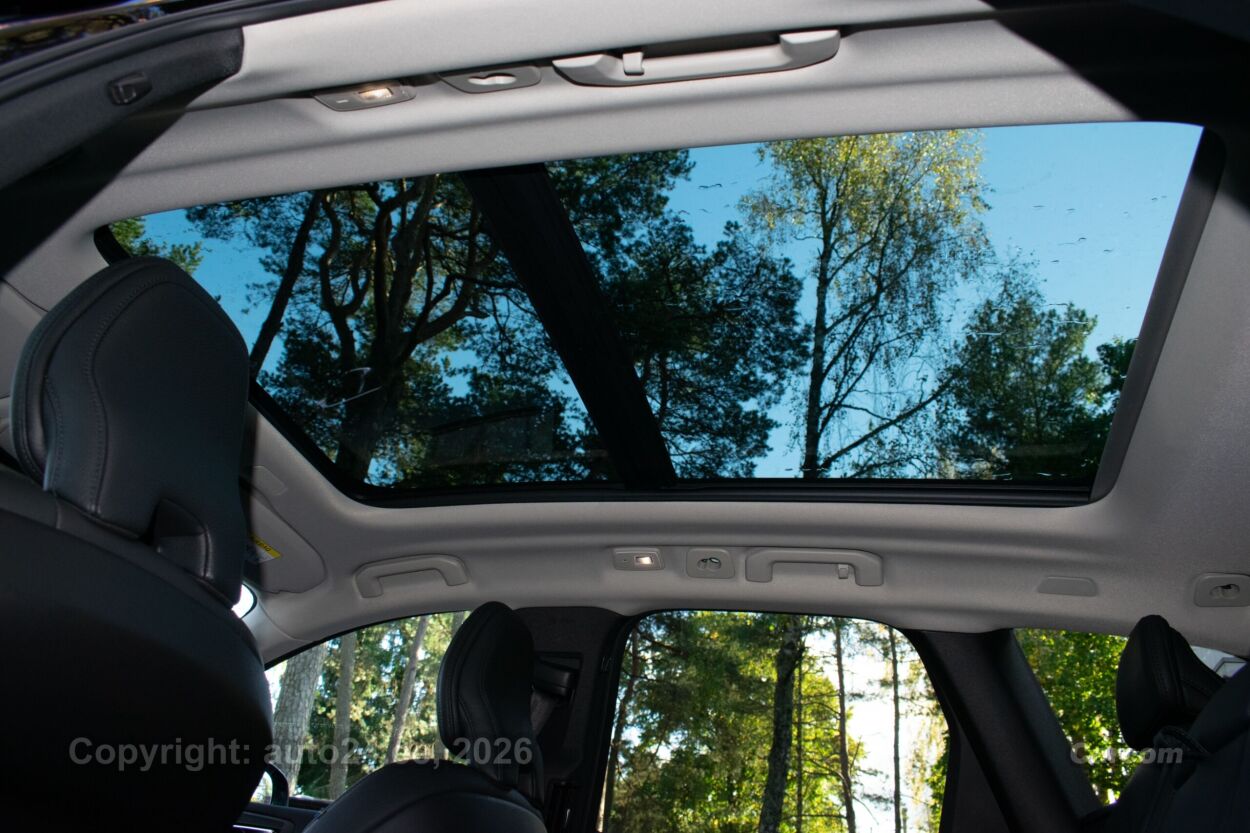 Volvo XC60 360c DARK Long Range Fam Intelli Safe PRO Wnt 2.0 T6 Recharge Plug-In Long Range 293 kW