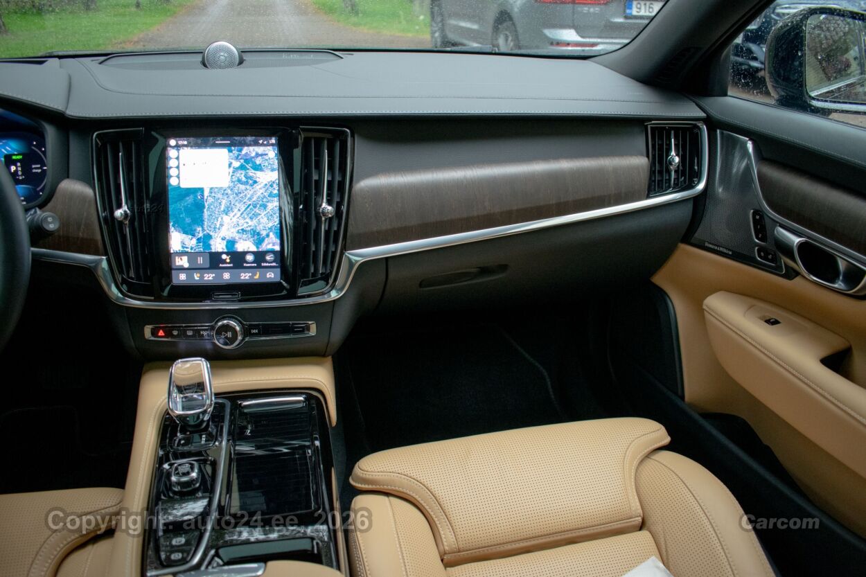 Volvo V90 DARK Ultimate Xenium Wntr Fullopt 2.0 T8 Recharge PHEV Long Range 335 kW