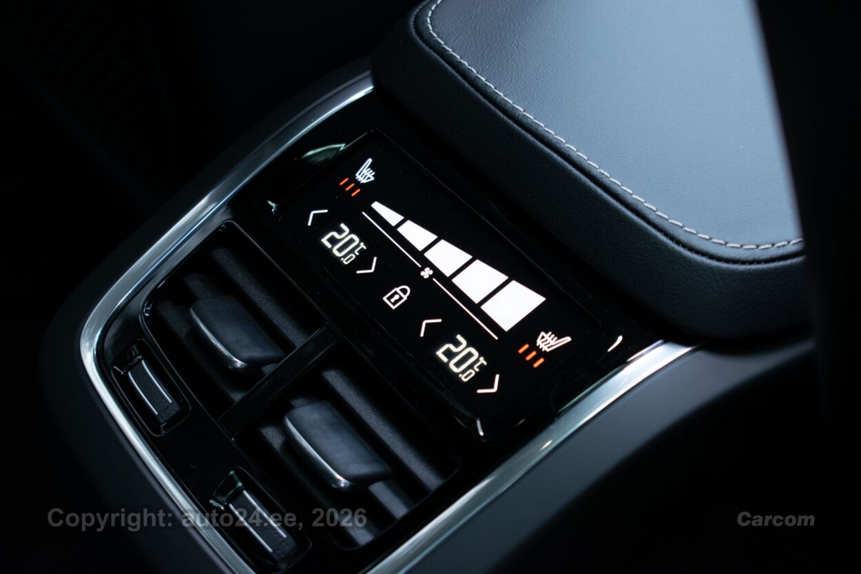 Volvo XC90 7k Ultimate Bright Intelli PRO Xenium Wntr 2.0 B5 AWD KERS MildHybrid 183 kW
