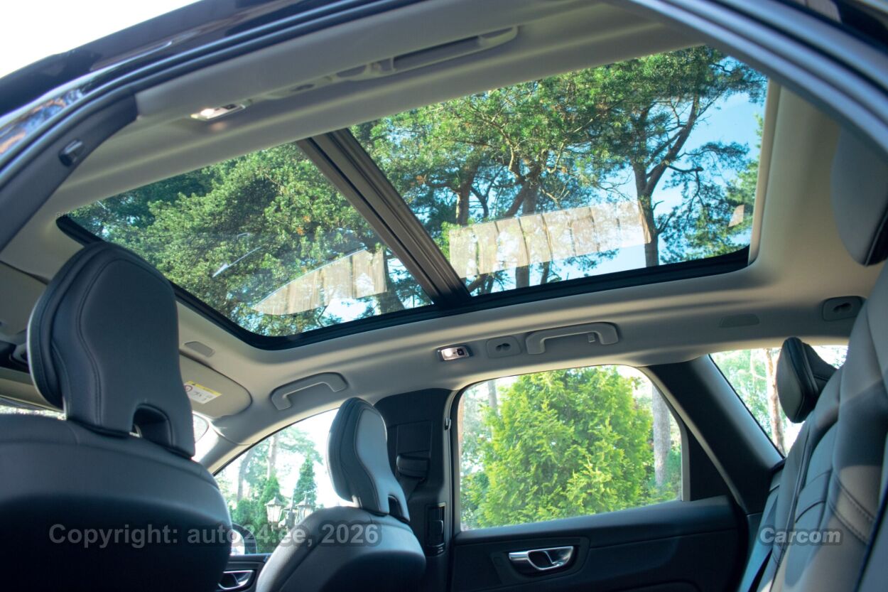 Volvo XC60 AWD e T6 PHEV Intelli Safe PRO SKY Wntr 2.0 T6 Recharge Plug-In Pistikhübriid 251 kW
