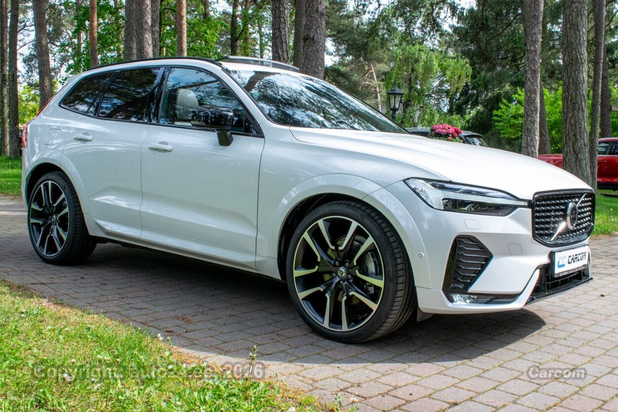 Volvo XC60 AWD ULTIMATE DARK Intelli PRO Xenium FULLOPT 2.0 B4 AWD KERS MHEV Kerghübriid 145 kW