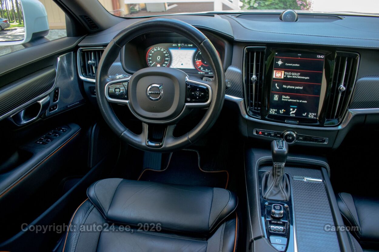 Volvo V90 Cross Country OCEAN RACE Intelli PRO Xenium Wn 2.0 D4 AWD Polestar 147 kW