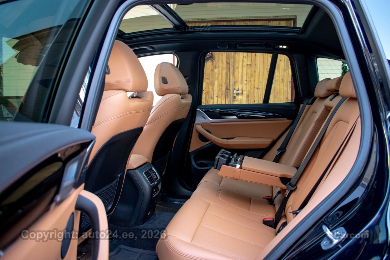 BMW iX3 M-Sport Shadowline Driving Professional 210 kW